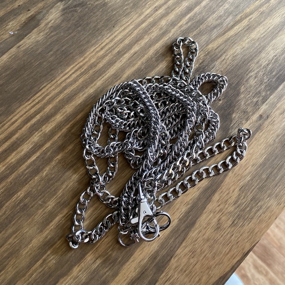 Hello! I'm a Bada** chain! - Picture 2 of 2